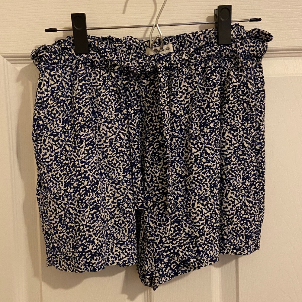 Drawstring drapey blue and white paper bag short